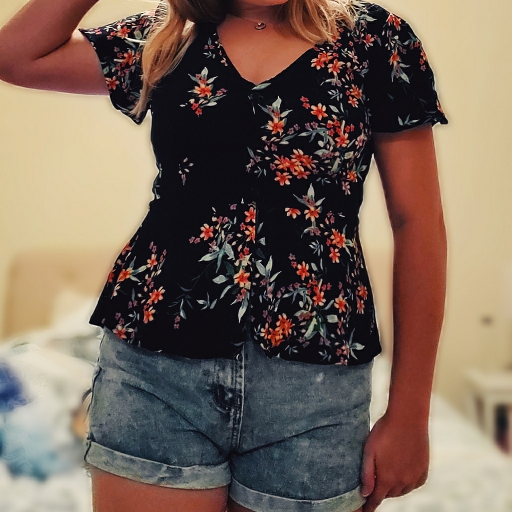 Black floral button up peplum top